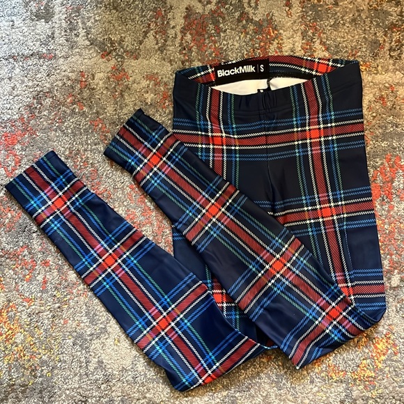 Blackmilk Tartan Navy Toasties (S) - Picture 4 of 6
